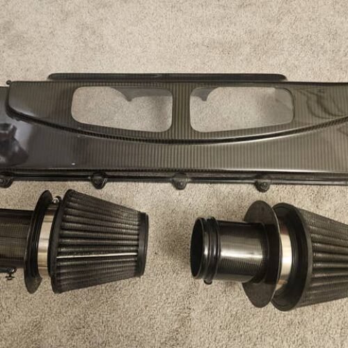 Carbonio Carbon Fiber Intake Box Cover w/Windows, Carbon Inlets, & filters for Gen 1 Pre-facelift v10