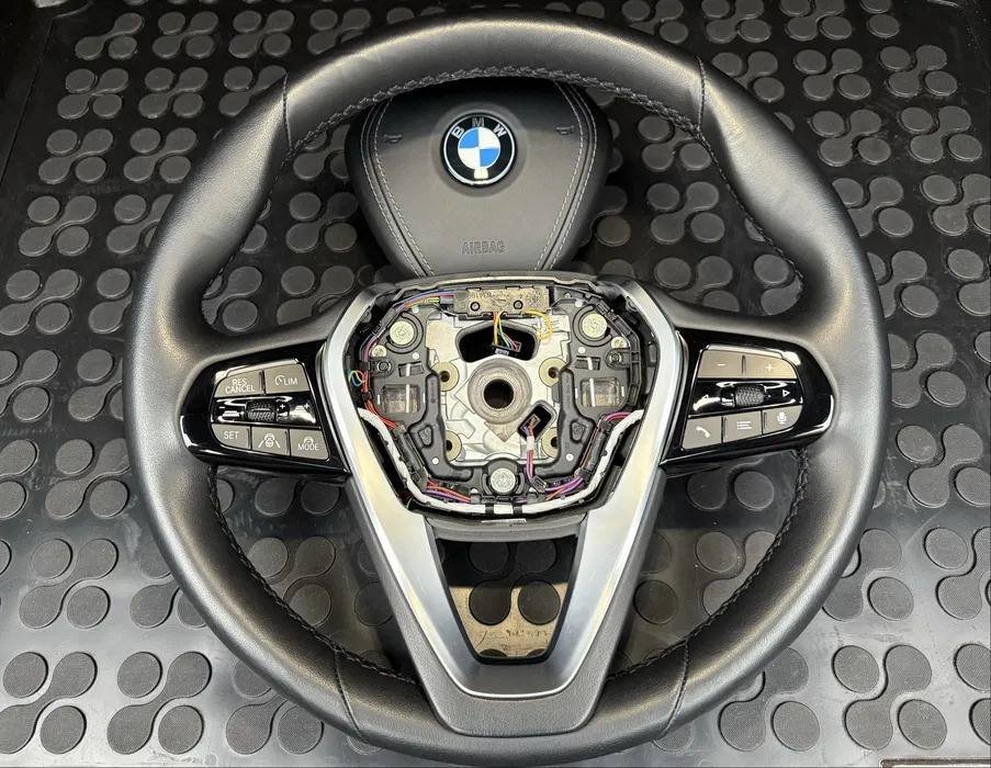 Steering wheel with BMW G30/G31 autopilot - Image 6