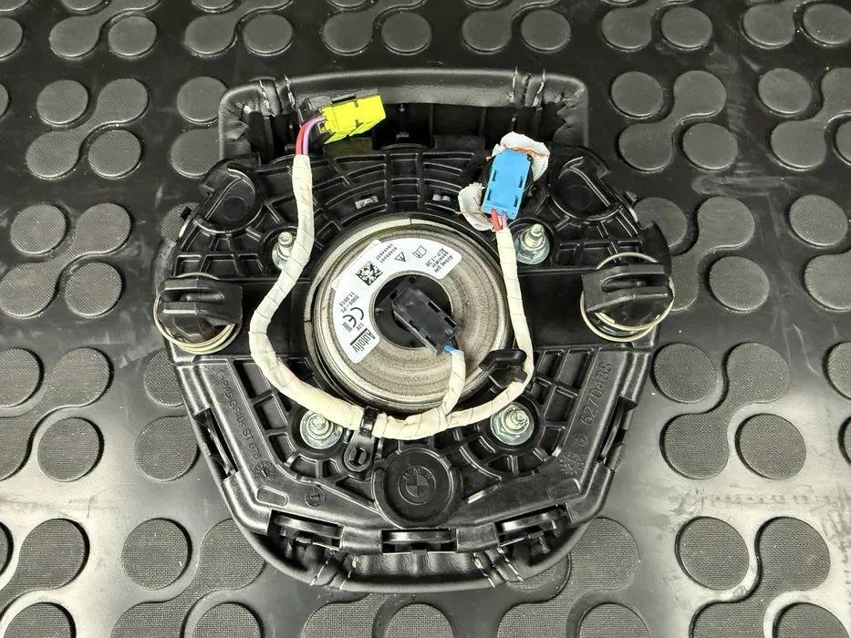 Steering wheel with BMW G30/G31 autopilot - Image 7