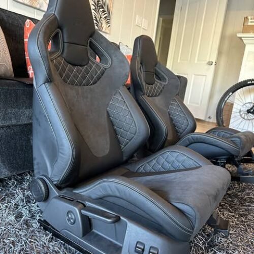 Gen 1 Audi R8 Wingback Seats Diamond Stitched Alcantara