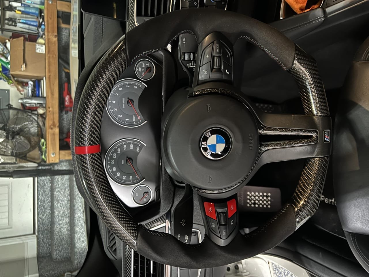 F8X Alcantara/Carbon Fiber Steering Wheel Setup