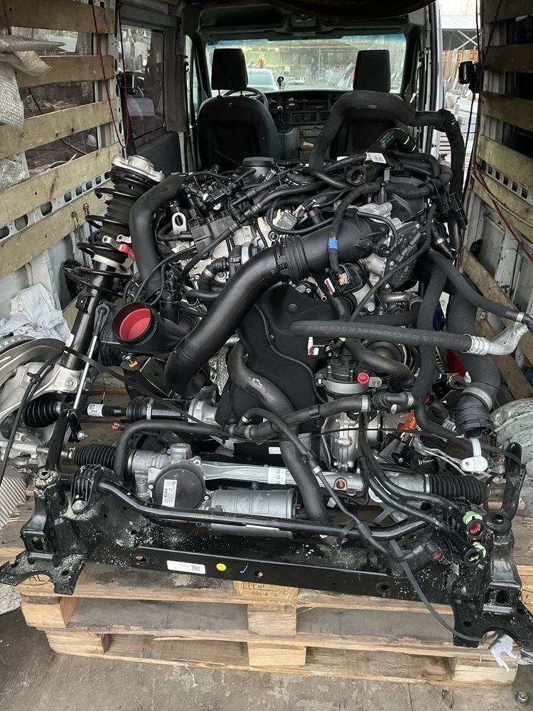 Motor engine 2.0 petrol new BMW G01 G02 G20 B46B20B engine X-drive - Image 3