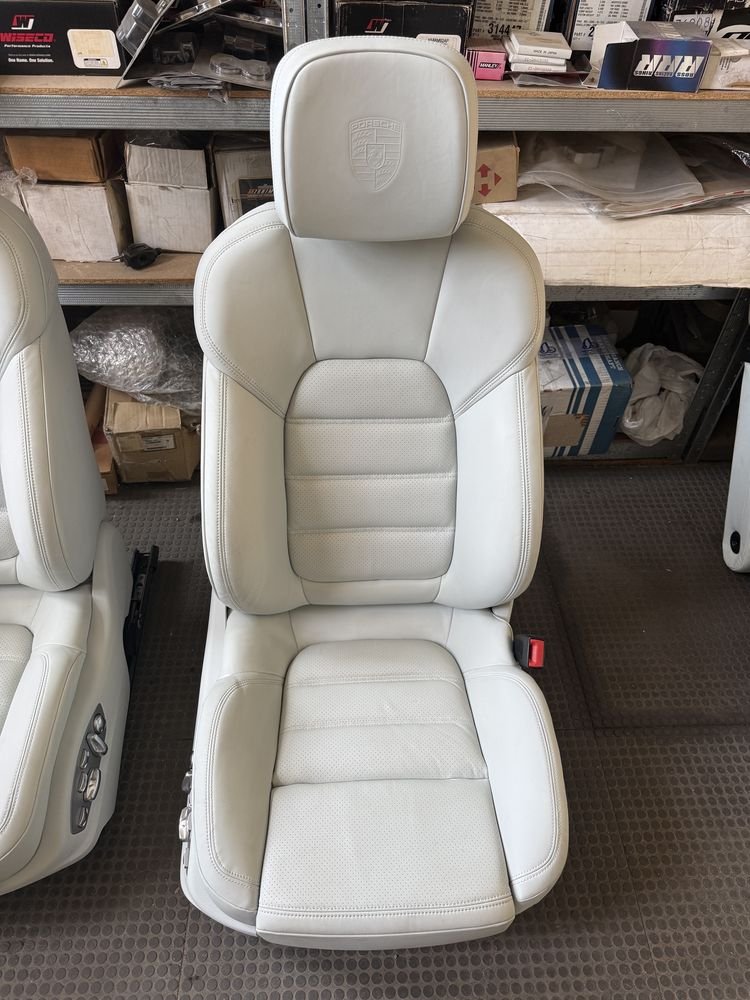 Salon / seats Porsche Macan 95B restyling - Image 3